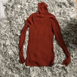 Turtle neck sweater